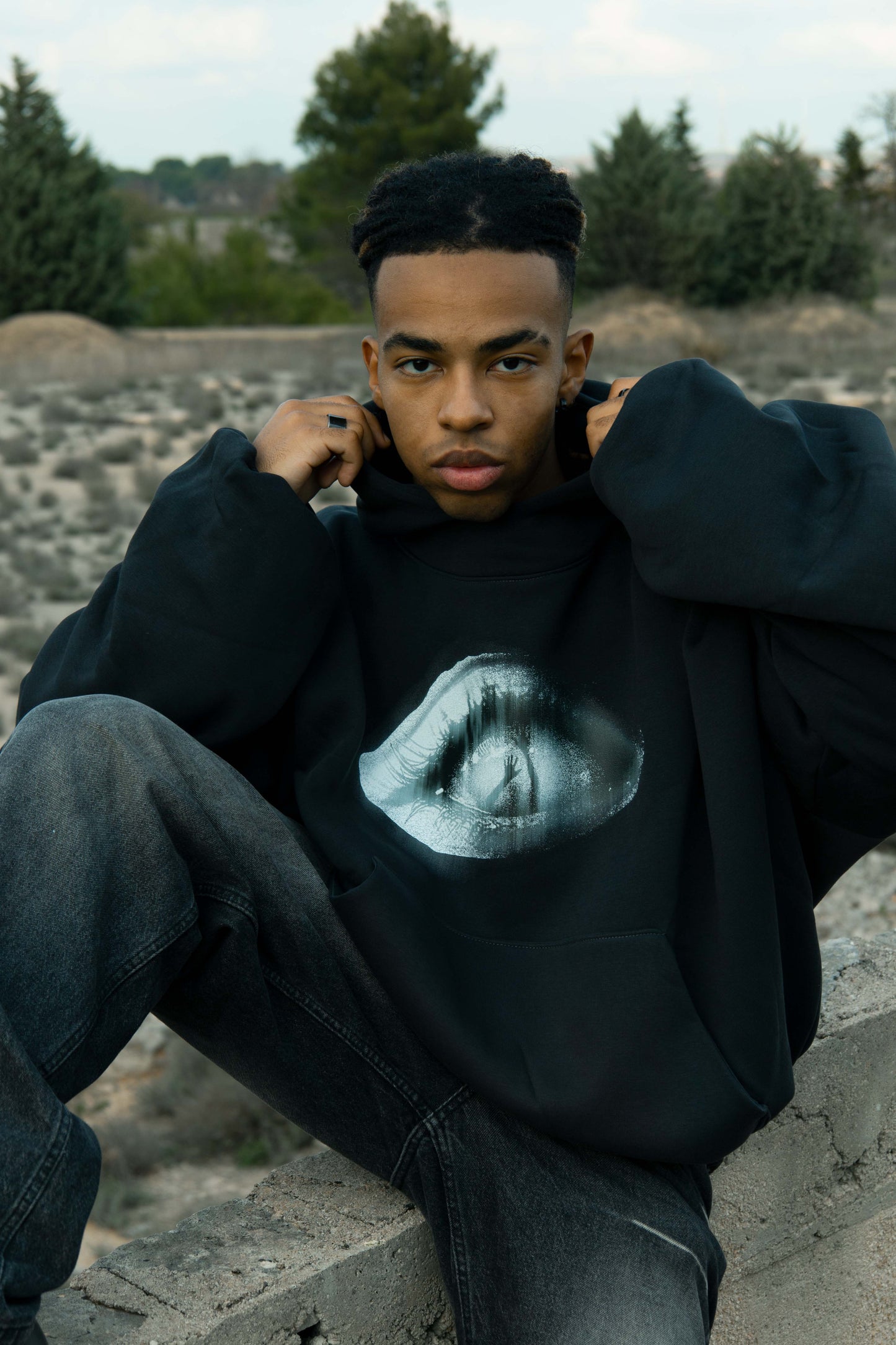 EYEZ CINERIS DOUBLE-LAYER HOODIE